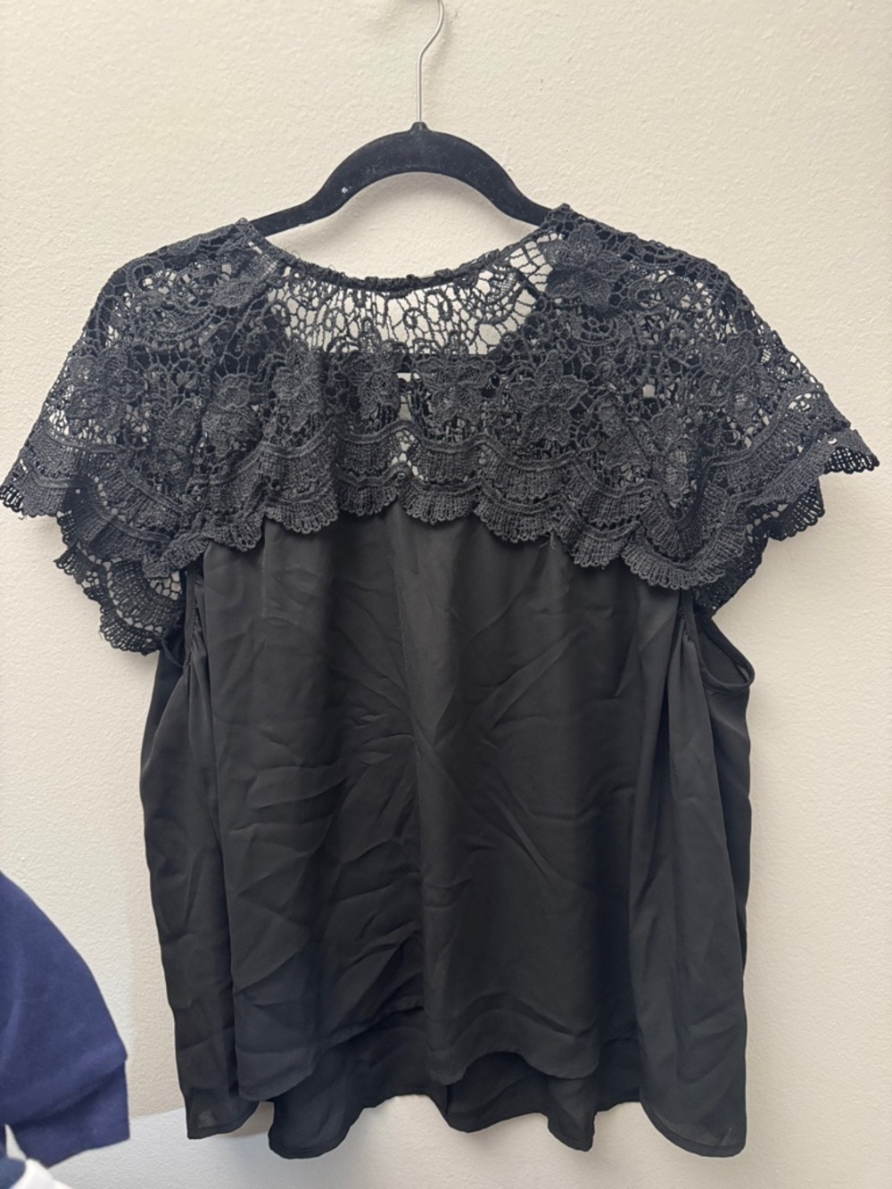 SHEIN Black Crochet Yoke Cap Sleeve Blouse